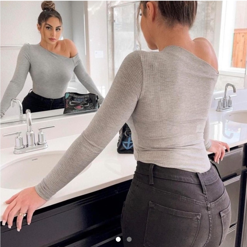 Fashion nova top